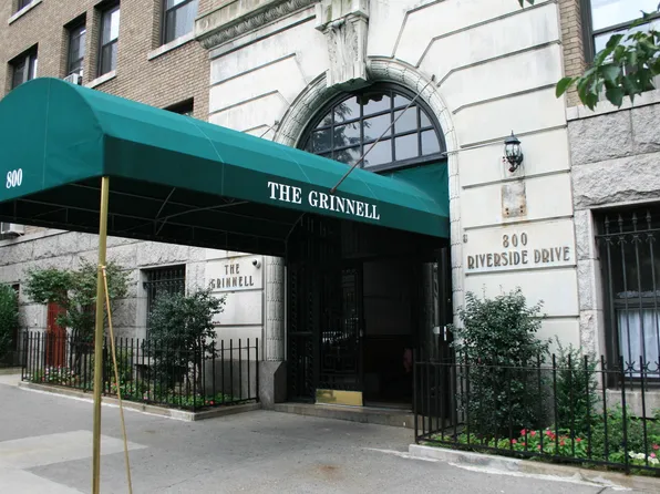 800 Riverside Drive image 17 of 17