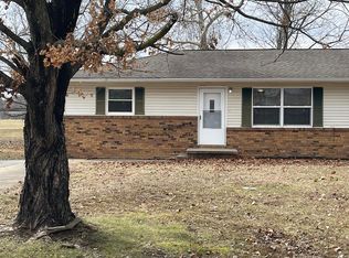 1002 Kimberly Ct, Marion, IL 62959
