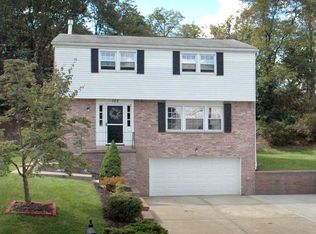 102 Dennis Ct, Monroeville, PA 15146