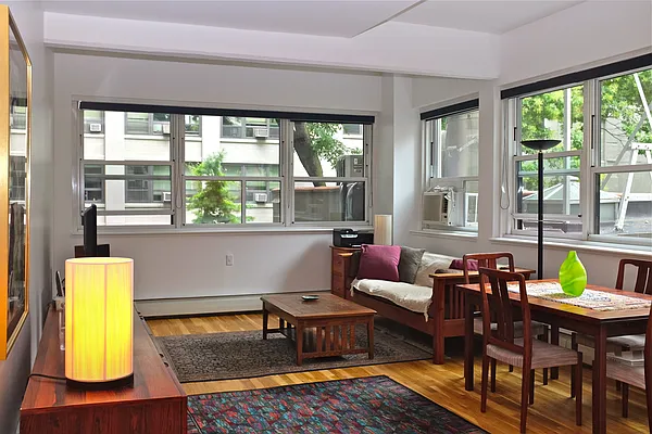 Sold by DavidWest Properties | media 28