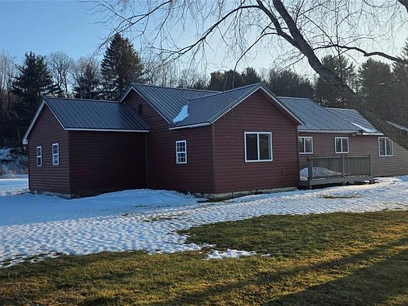 3rd image of 5817 Peth Rd