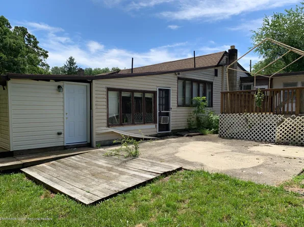 116 Church Rd, Howell, NJ 07731