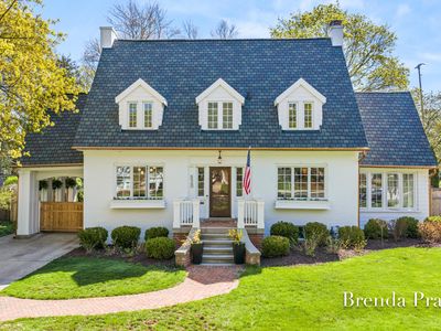 520 Cambridge Blvd SE, East Grand Rapids, MI, 49506