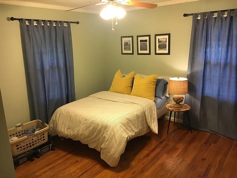1659 Wayland Cir NE — Photo 3