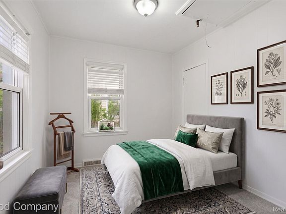 4th image of 1592 Shevlin St