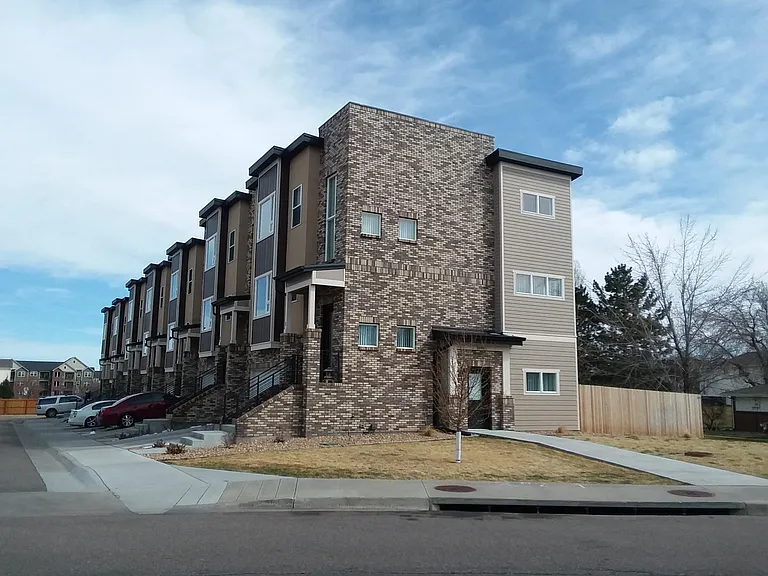 3690 S Beeler St — Photo 24