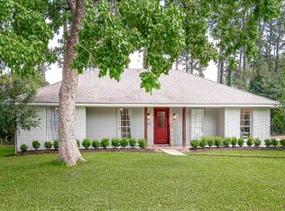925 N Coventry Dr, Baton Rouge, LA 70808