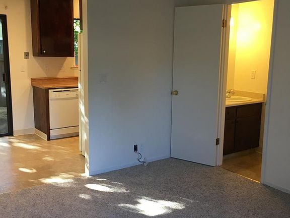 1/2 Bath- Downstairs
