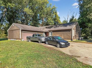 1404 Utica Sellersburg Rd, Jeffersonville, IN 47130