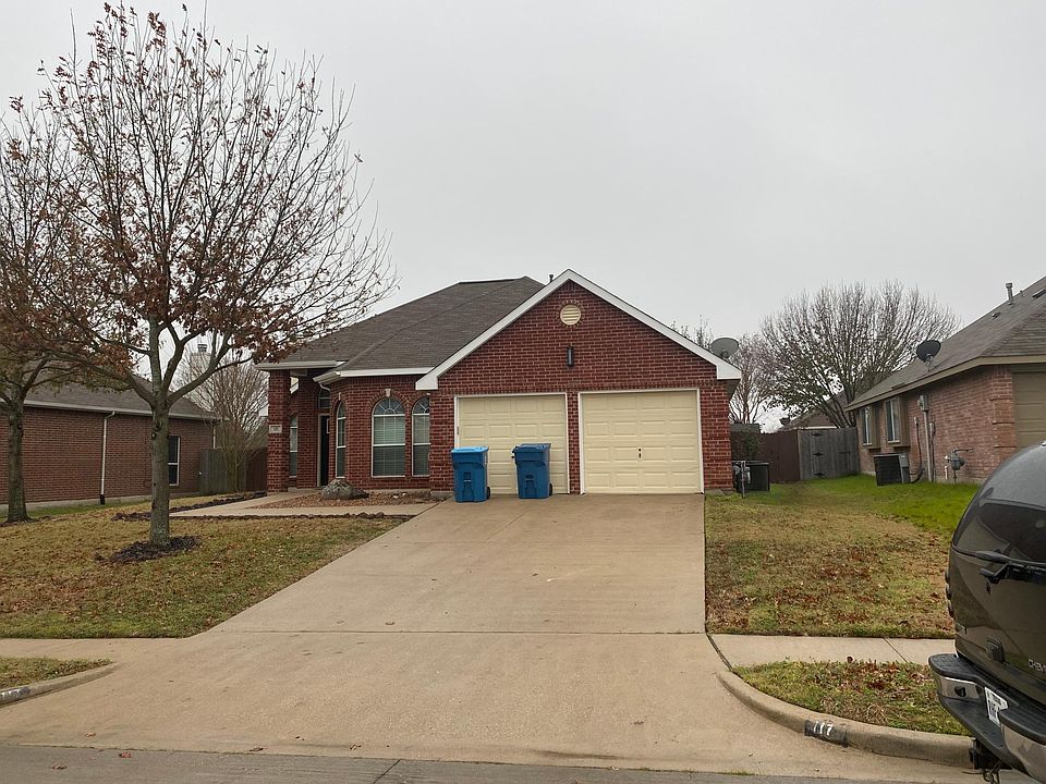 1st image of 117 Magnolia Ln