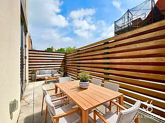 445 Grand Avenue, #213