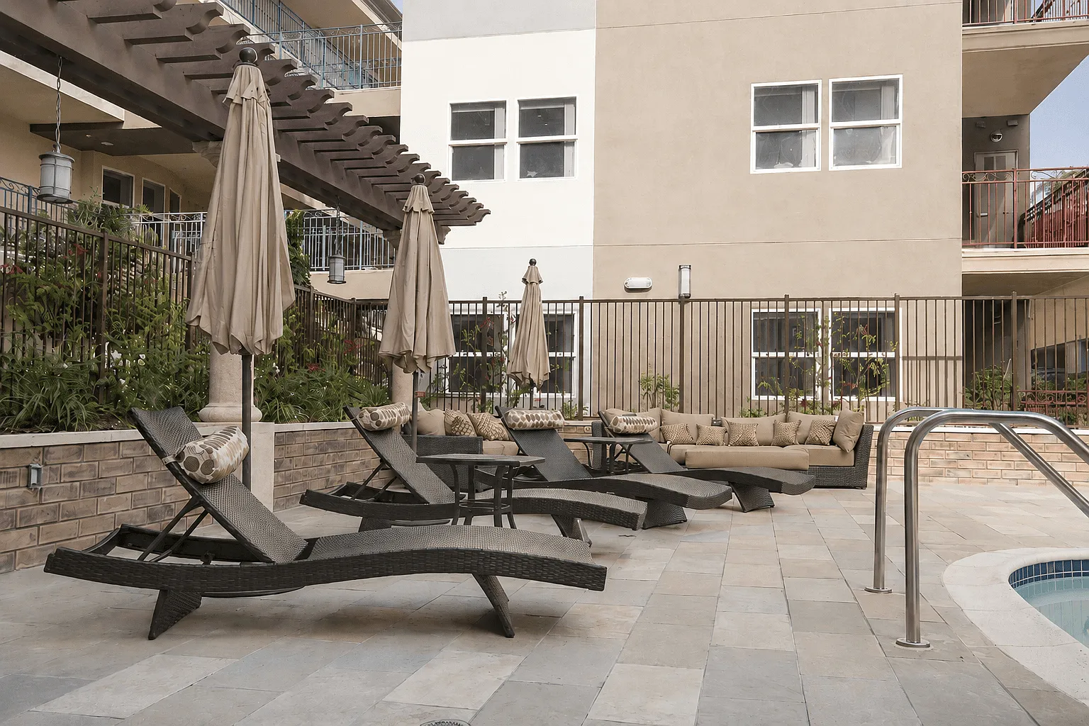 Legacy Valley Village — Photo 4
