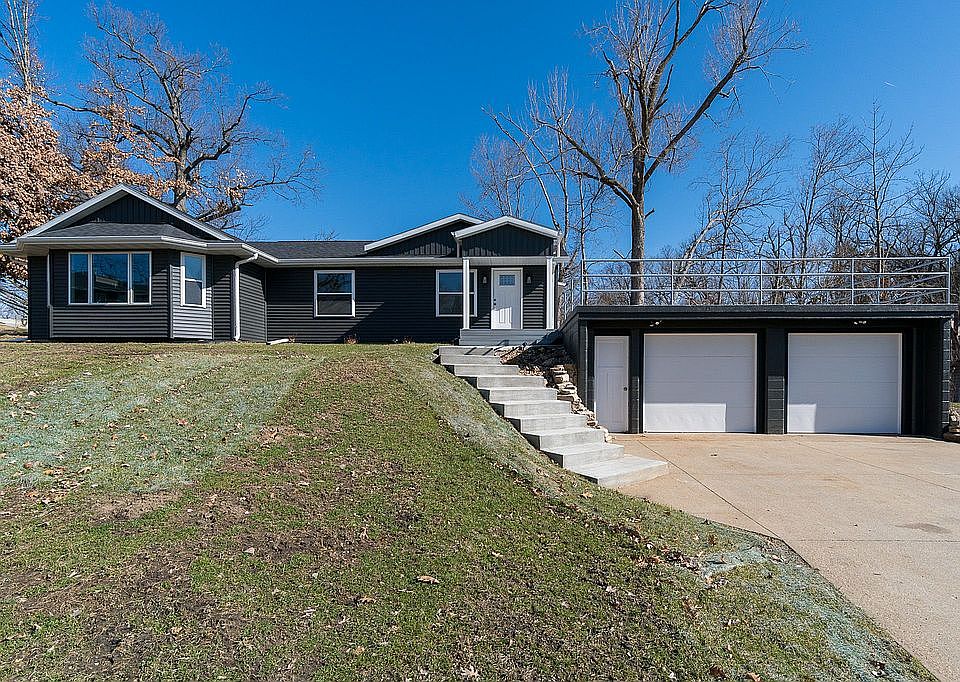 1st image of 1606 Wenig Rd NE