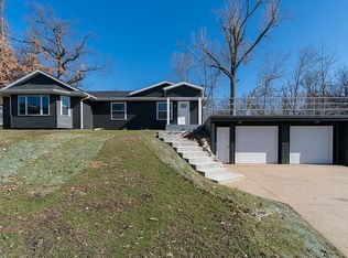 1606 Wenig Rd NE, Cedar Rapids, IA 52402