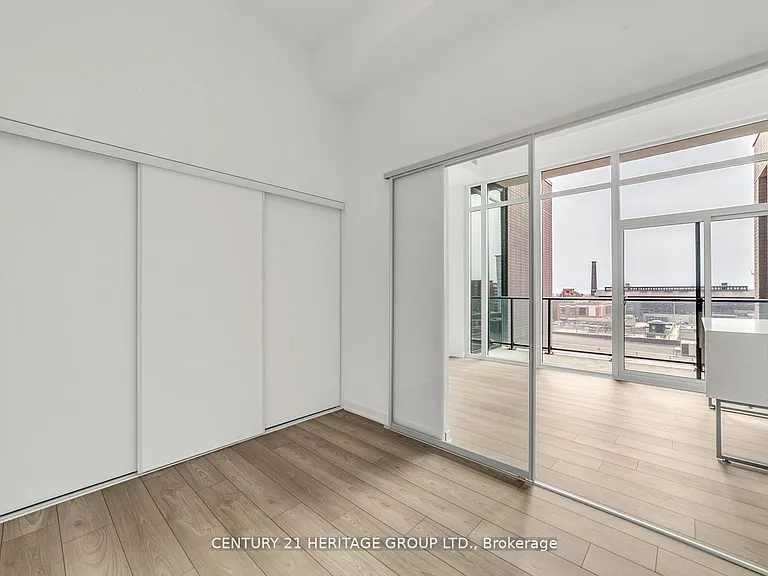285 Dufferin St #422 — Photo 20