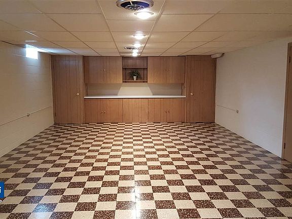 Lower level Rec room