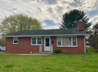 208 Rock Willow Ave, Hagerstown, MD