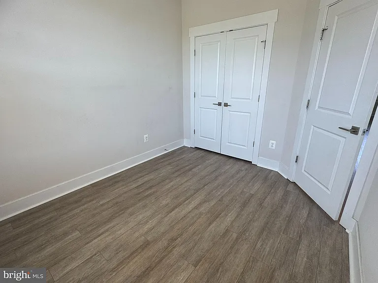 213 Pomegranate Ln — Photo 16