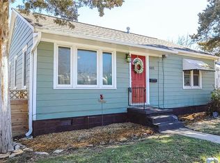 601 N 8th St, Rogers, AR 72756