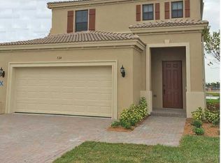 724 NE 193rd St, Miami, FL 33179
