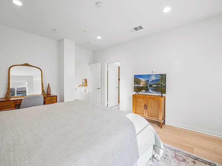 2612 Babaco St — Photo 19
