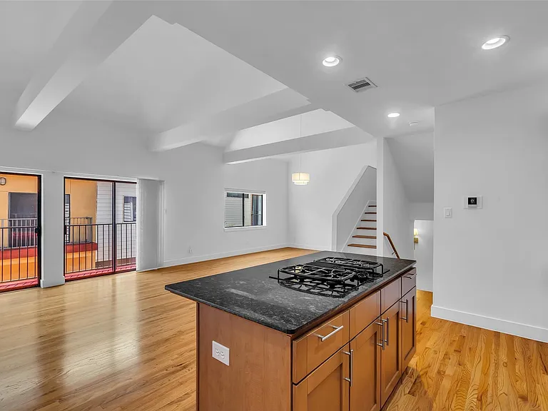 4509 Eigel St #B — Photo 12