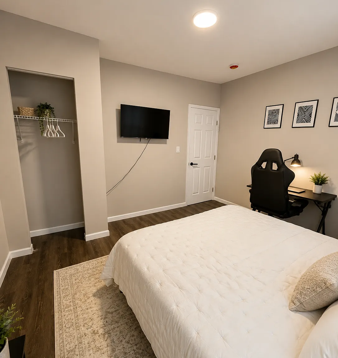 3 bed, 1800 sqft, $900 — Photo 2