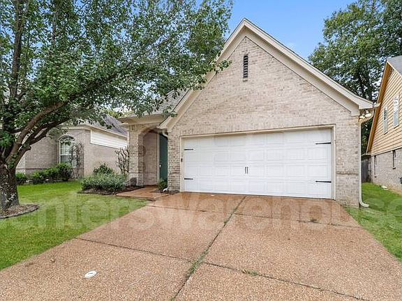2nd image of 889 Stixx Ln
