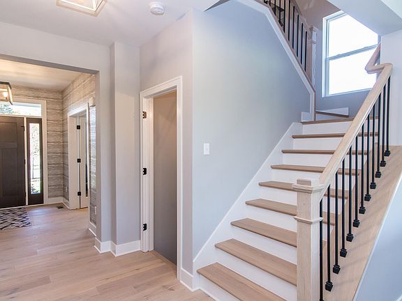 4th image of 4155 Arlington Trail Dr #14
