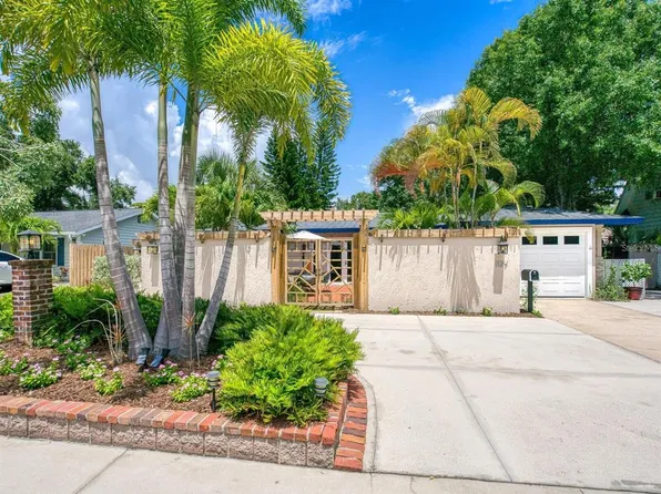 1127 S Osprey Ave, Sarasota, FL 34236