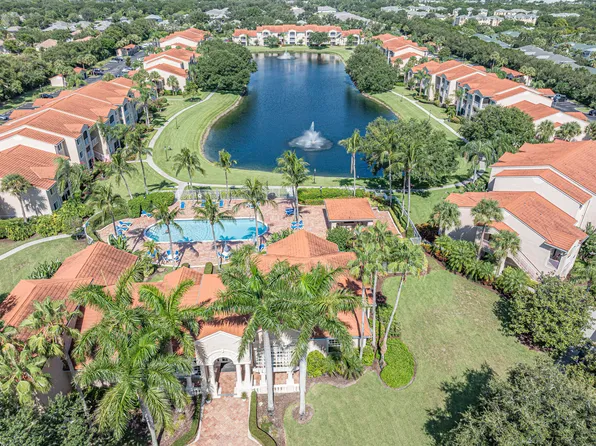 1650 N 42nd Cir APT 207, Vero Beach, FL 32967