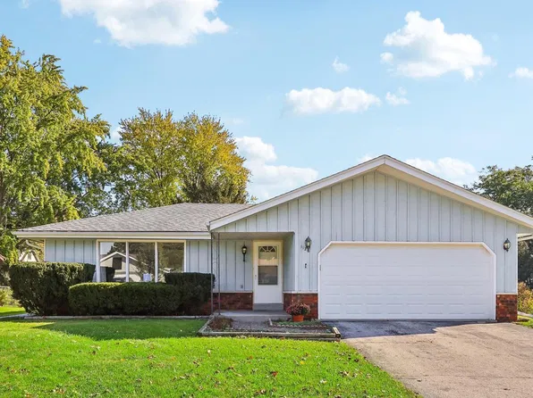 1126 Riverton DRIVE, Mukwonago, WI 53149