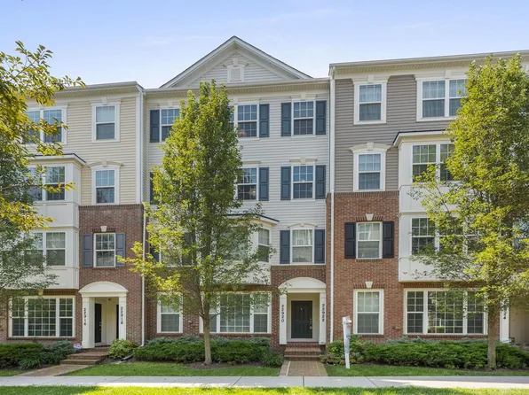 22922 Spicebush Dr #1622, Clarksburg, MD 20871