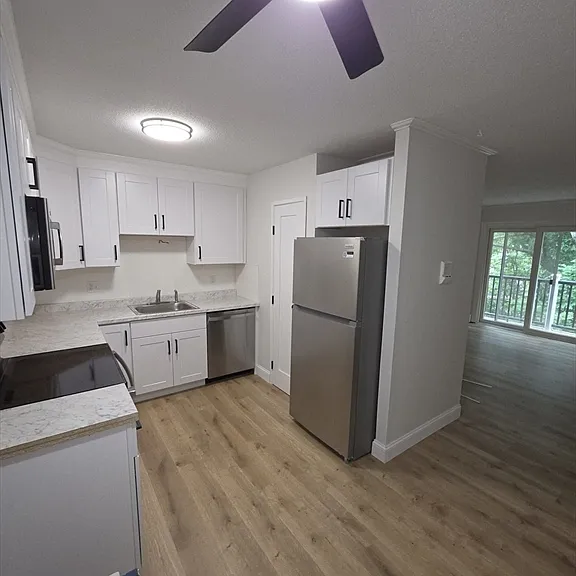 7 Chapel Hill Dr #11 — Photo 3