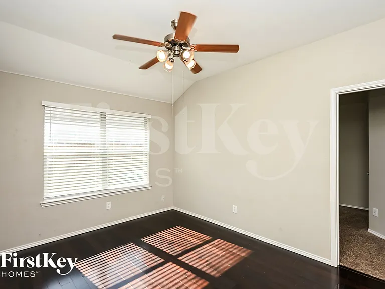 10408 Bradshaw Dr — Photo 12