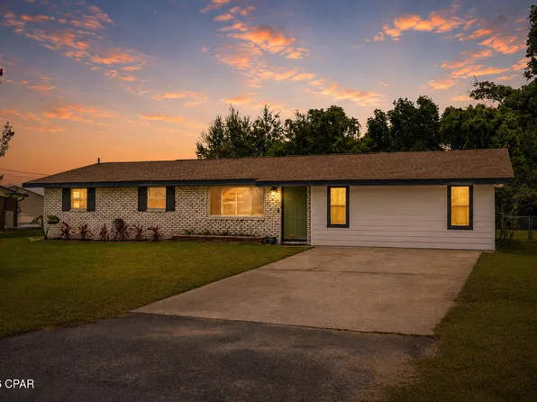 2725 Denise Dr, Panama City, FL 32405