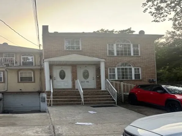 10738 132nd St, Jamaica, NY 11419