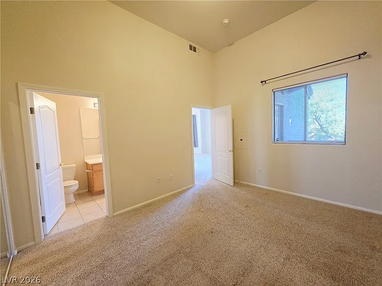700 W Carnegie St #222 — Photo 12