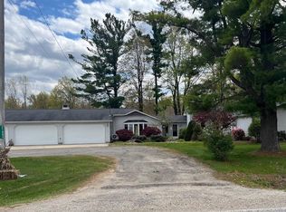 21403 Swan Creek Rd, Merrill, MI 48637