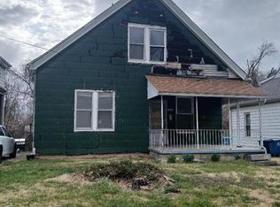 1213 Diamond St, Alton, IL 62002