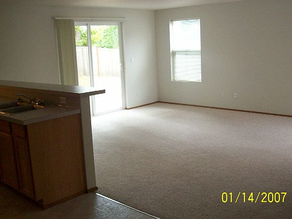 3rd image of 6831 5th Ct SE