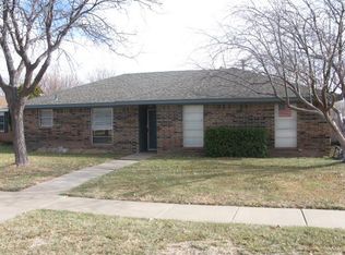 6905 Devonshire Rd, Amarillo, TX 79109