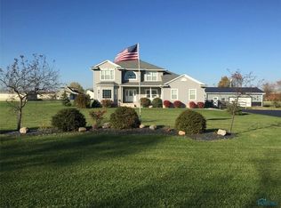 12031 W Strickle Toussaint Rd, Oak Harbor, OH 43449