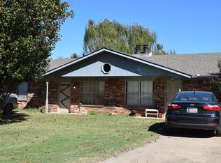 2926 And 2928 Robert Rd, Shawnee, OK 74804