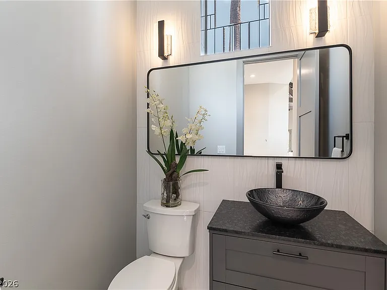 7880 Dana Point Ct — Photo 15