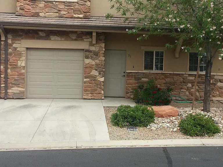 290 W Buena Vista Blvd #31 — Photo 1