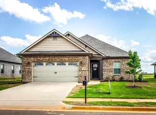 14696 Demarie Ln, Athens, AL 35613