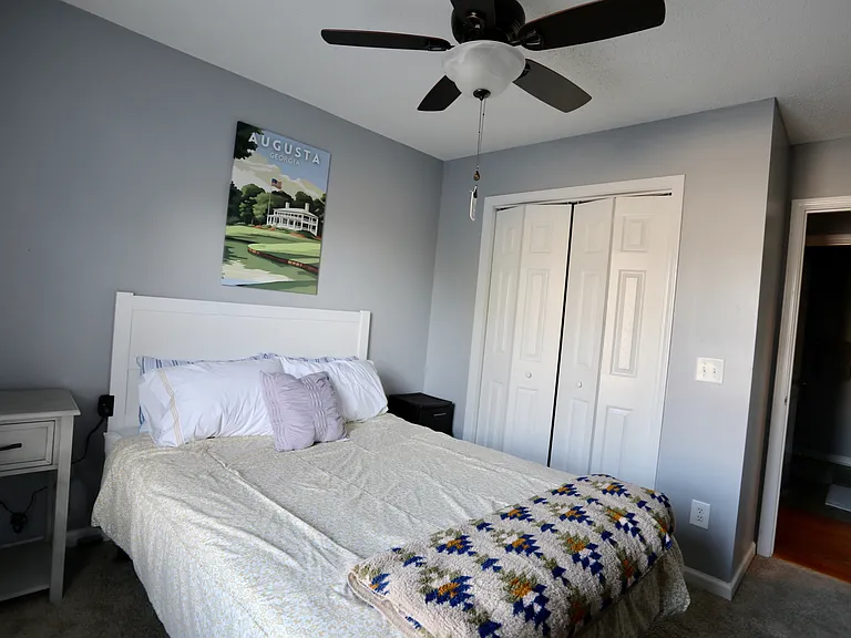 350 Woodgreen Dr — Photo 12