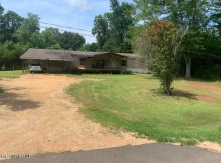 22720 18th Hwy, Raleigh, MS 39153