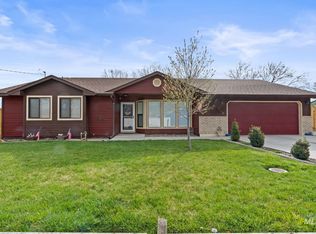 910 N Hampton Rd, Boise, ID 83704